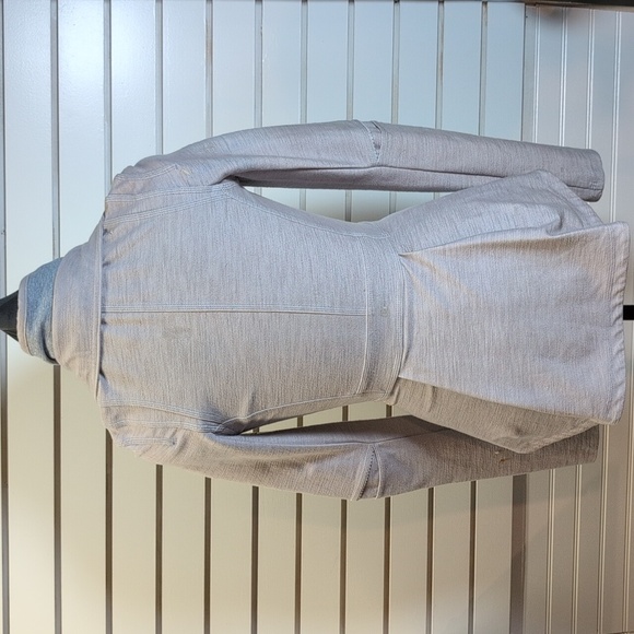 Lululemon Ride On Rock Blazer Moto Jacket Convertible Fossil Gray Size 4 - Picture 9 of 12